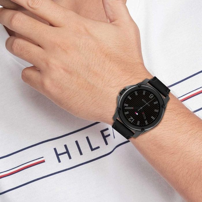 Ceas TOMMY Hilfiger curea neagră piele