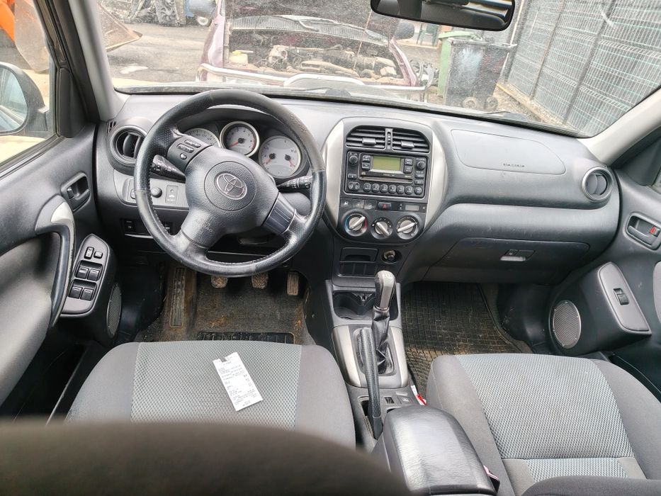 Piese cutie injectoare turbo grup cardan rezervor Toyota RAV 4 2005