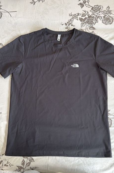 Продаю одежду для подростков