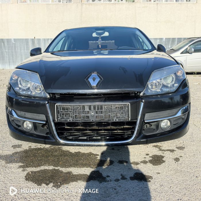 Dezmembrez Renault Laguna 3