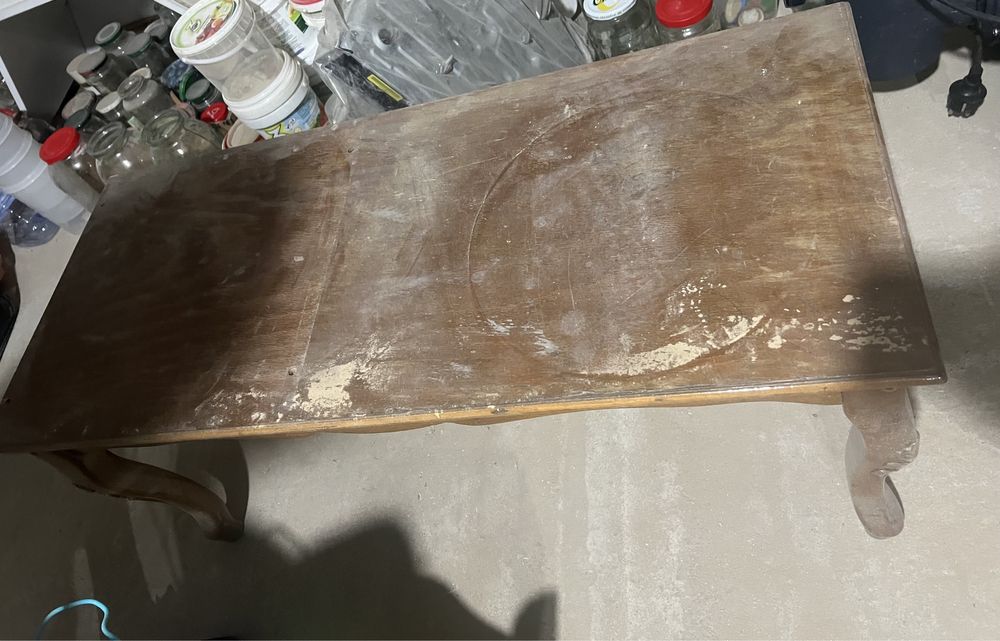 Столик для телефона