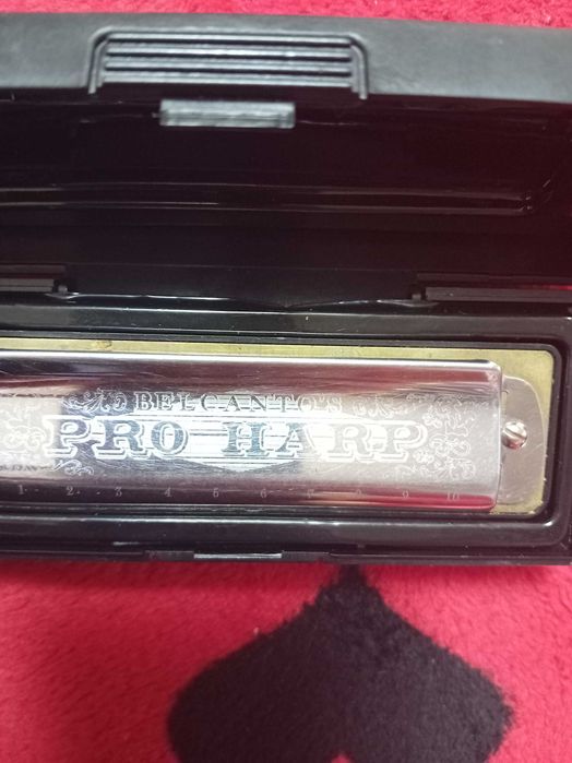 Stilou montblek monede de colectie sunt si ceva de argint printre iele