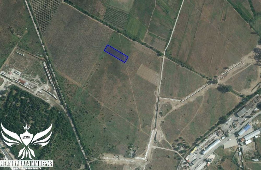 Продавам земя 3000кв.м. в гр.Асеновград до калцит АД