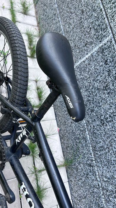 Продам б/у велосипед BMX AXIS HOPPER