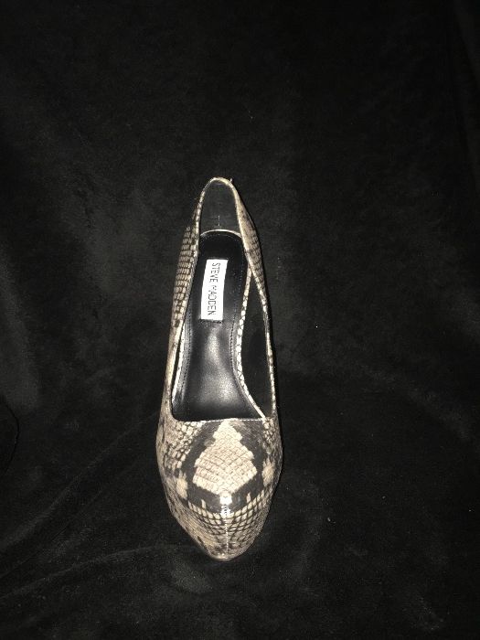 Нови високи обувки Steve Madden