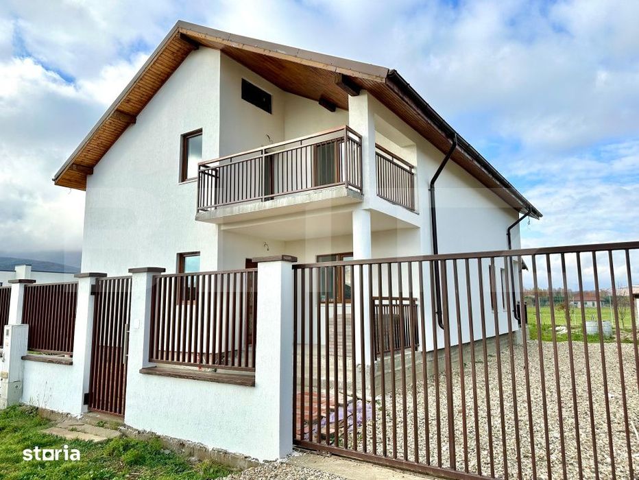 Casa individuala cu 4 camere, 2 terase, 189mp, 2 balcoane,448 mp teren