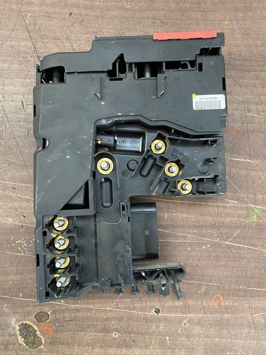 Panou sigurante motor borna plus mercedes w204 w212