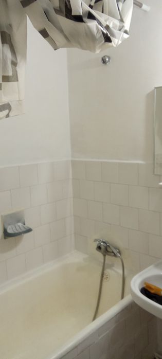 Închiriez apartament 2 camere