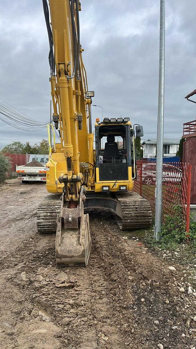 Inchiriem utilaje Buldoexcavator, excavatoare, transport, etc.