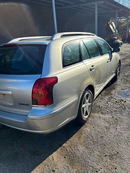 Toyota Avensis 2.0 D-4D 116hp 06г. na chasti Тойота Авенсис на части