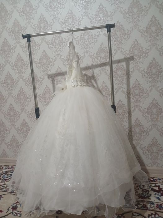 Платье бальные для девочки