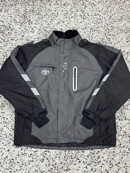 Мъжко дебело зимно яке TOYOTA . Размер XL/2XL
