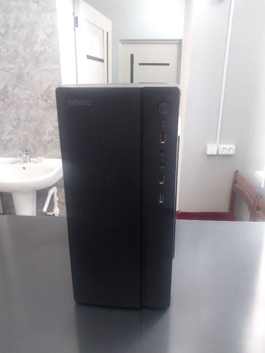 Core i5 10400F DDR4- 16 GB