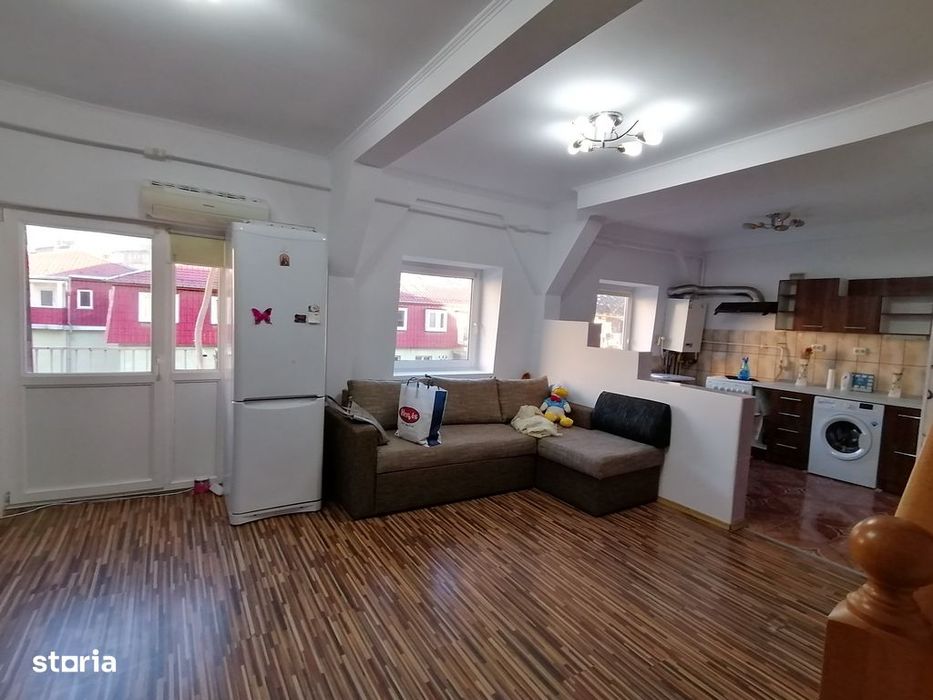 Apartament 3 camere mansarda - Rm. Valcea - Cartier Ostroveni