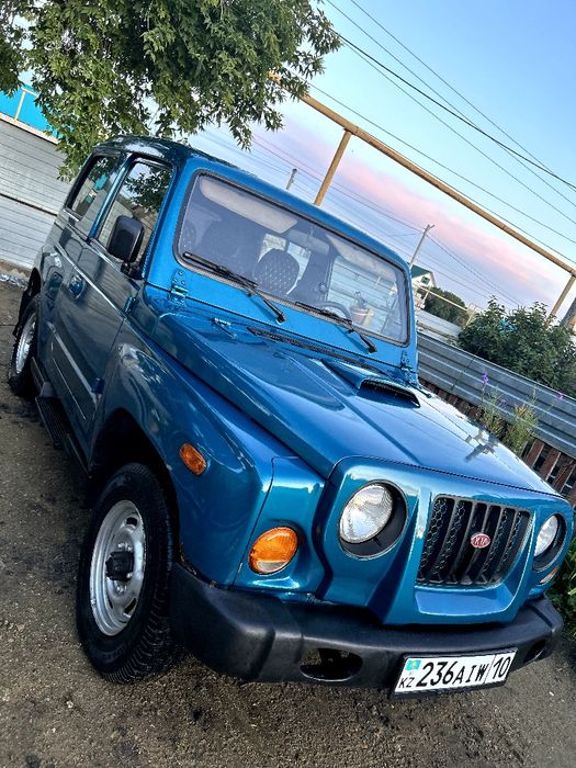 Кия Ретона год 2009