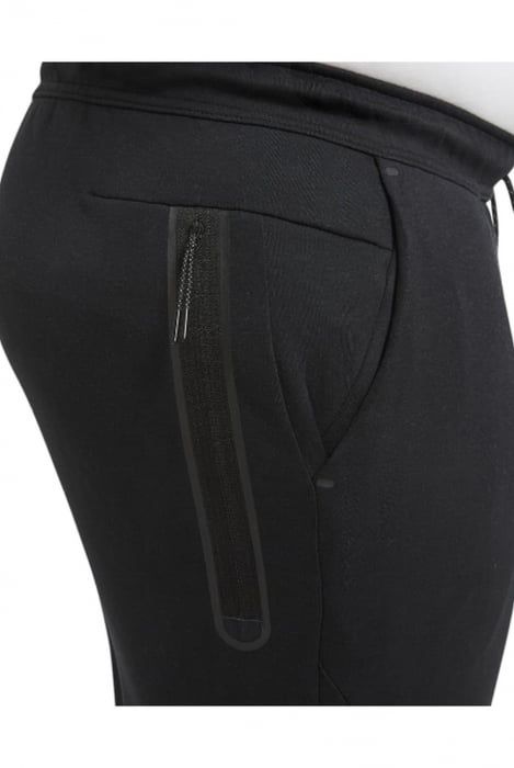 Pantaloni trening Nike Tech negri . Mărimea XL . Noi originali .