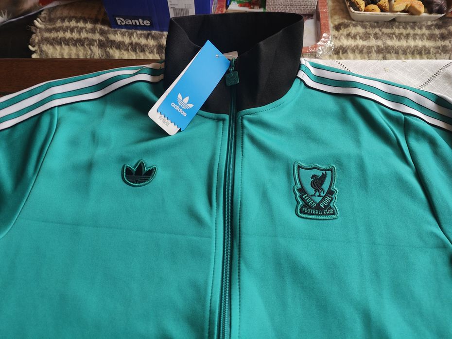 Тренировъчен футболен екип Liverpool Terrace Icons 25/26