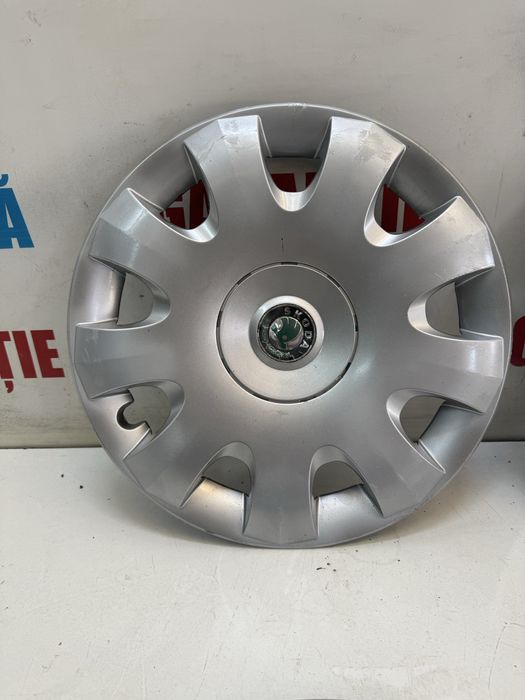 Capace jante roti tabla R16 Skoda Octavia 2 Fabia 2 1Z0 601 147 A