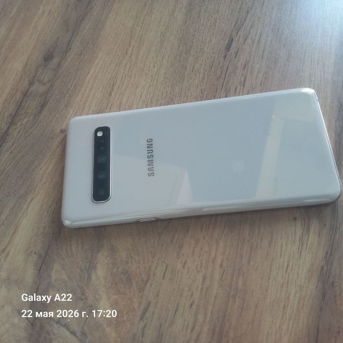 Samsung s10 pulus 5g 256gb/8/  ishlashi zor ayibi yoq  imei otkan