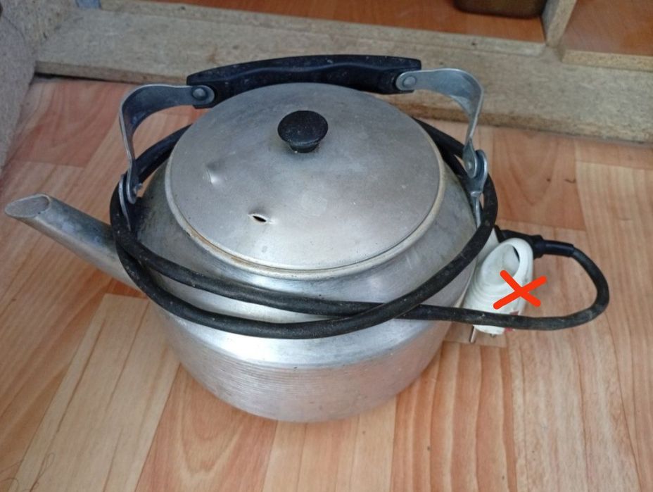 Чайник нерабочий Юг