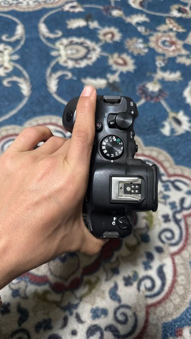 Canon R6 mar ii sotiladi