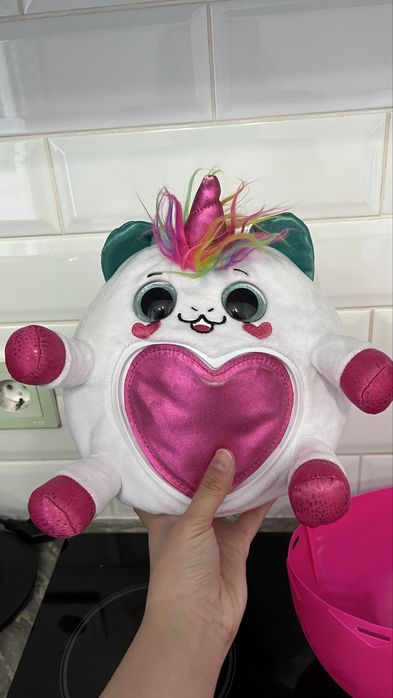 Продам игрушку Zuru Rainbocorns