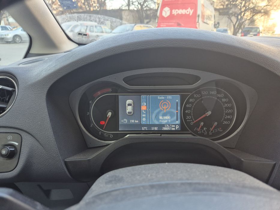 Ford galaxy TITANIUM