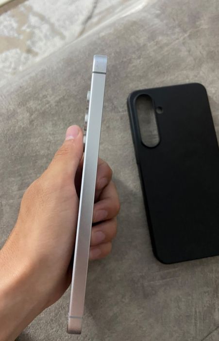 Samung galaxy s24 fe 8/128gb