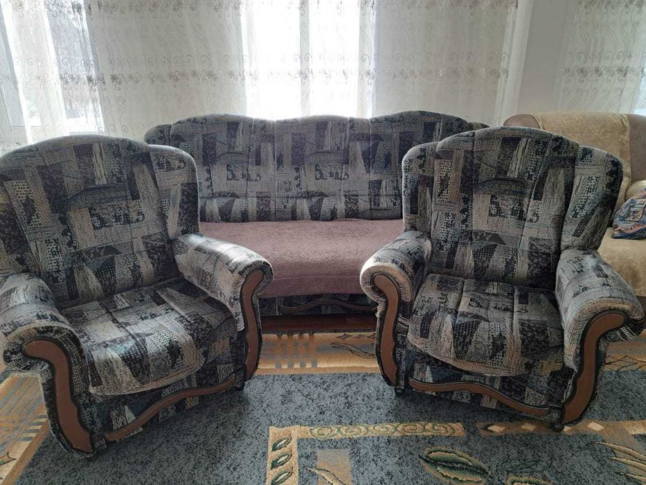 отдам два кресла