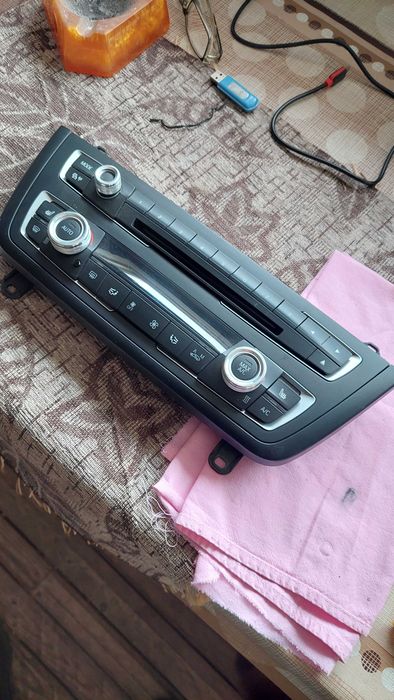 Панел Климатроник за BMW F30, F31