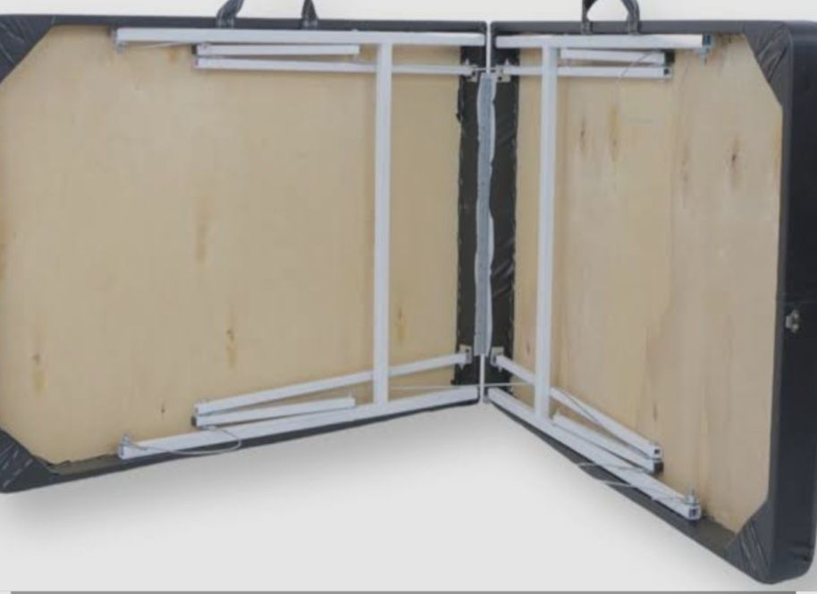 Кушетка складнои новый.