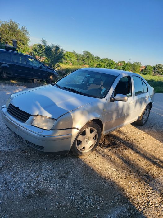 Бора 2.0 бензин НА ЧАСТИ