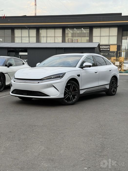 BYD Qin L smart