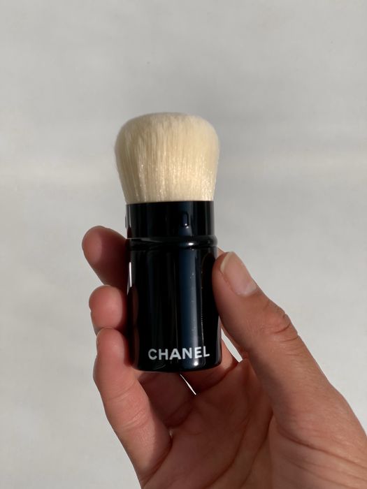 Продам кисть CHANEL