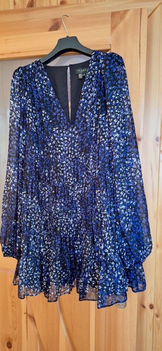 Ted Baker красиви рокли и гсщеризон 2/М размер