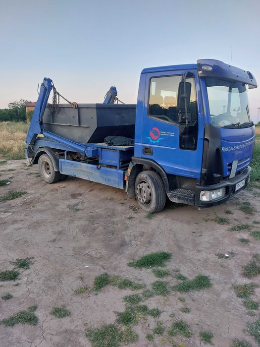 Контейнери за отпадъци