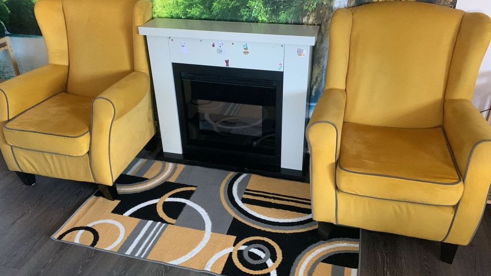 Vând fotolii galben muștar 500 lei bucata