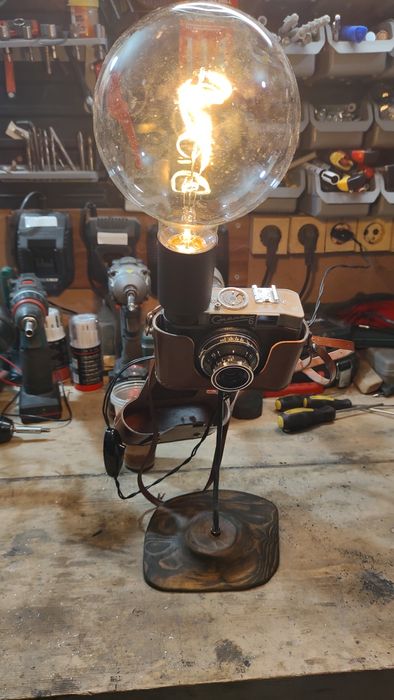 Лед лампа фотоапарат.Смена  8