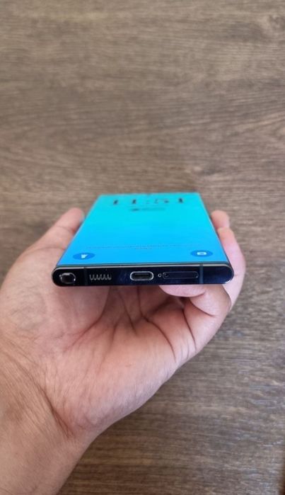 Samsung Galaxy S 22 Ultra