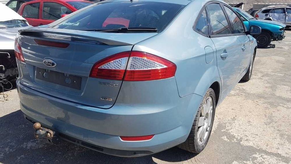 Ford Mondeo 1.8TDCI/Теглич/Парктроник/Лети джанти 16/17 На части