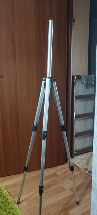 Штатив для фотоаппарата