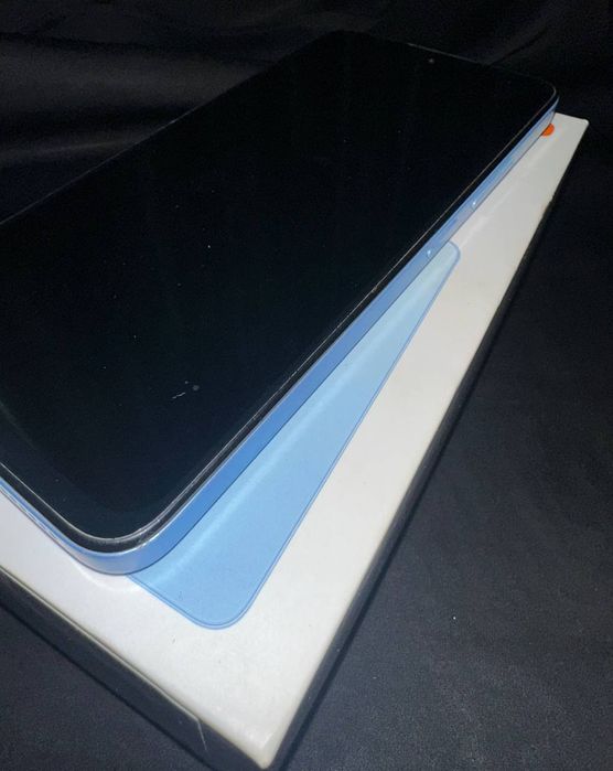 Redmi 12 256gb  srochno