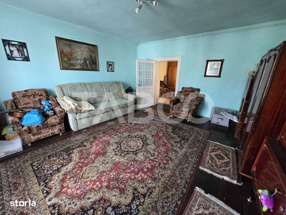 Casa individuala de vanzare pe teren de 800mp zona Turnisor Sibiu