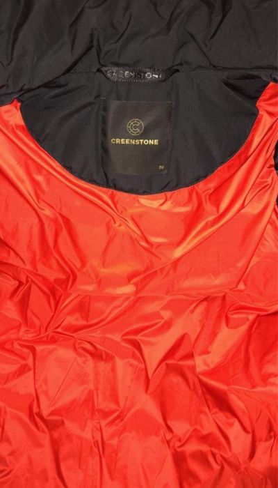 Продам Пуховик Greenstone