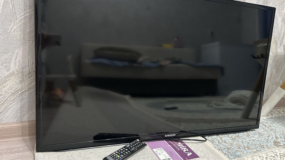Телевизор samsung