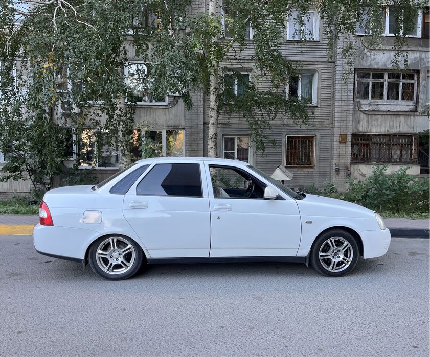 Лада Приора 2170