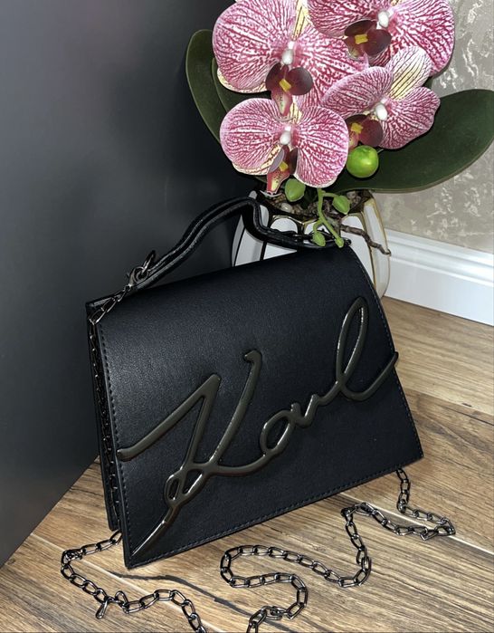 Нови дамски чантички