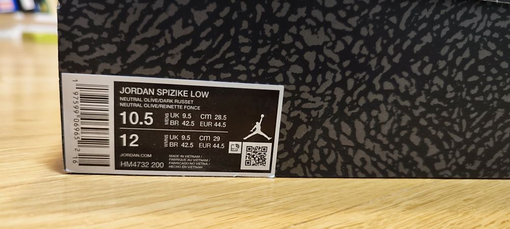 Pantofi sport Jordan Spizike