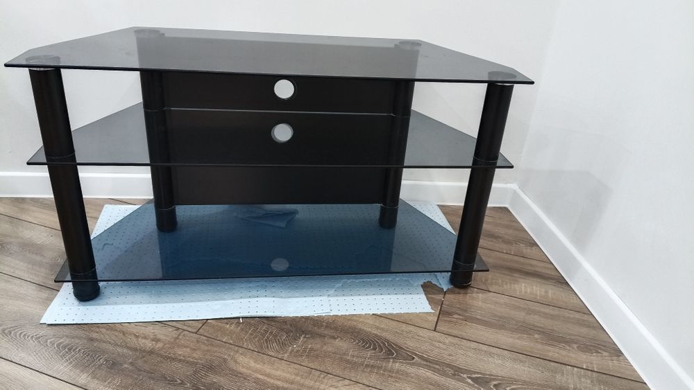Тумба под телевизор