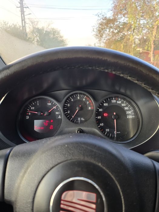 Vând Seat Leon 1.6 benzina